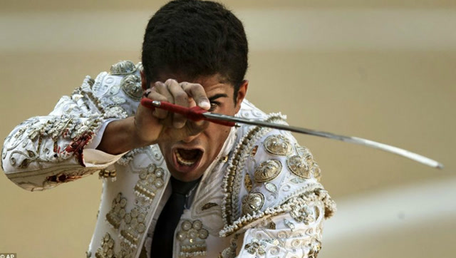  库尔图瓦和德布劳内事件 